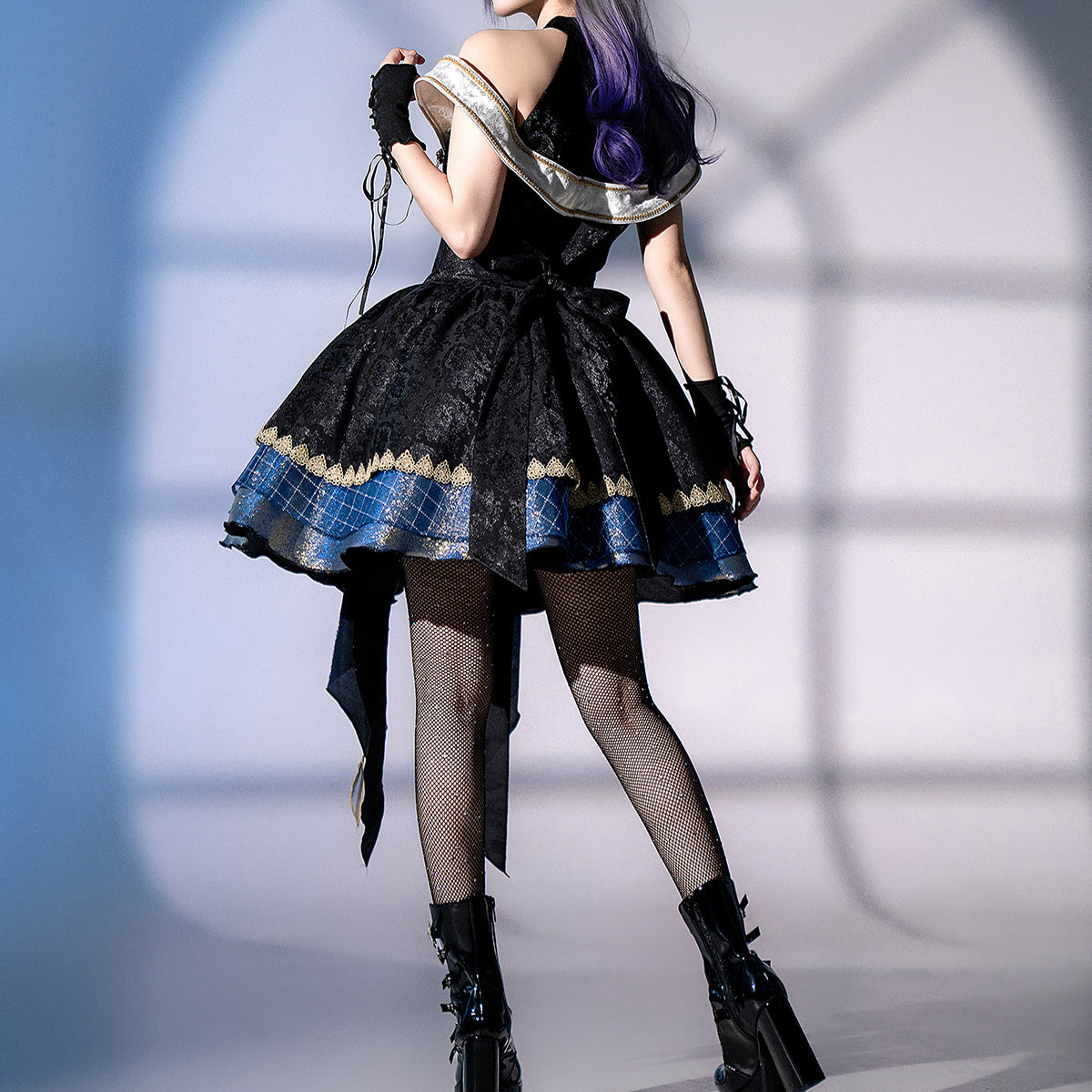 Lolita dark gothic style embroidered dress LS0933